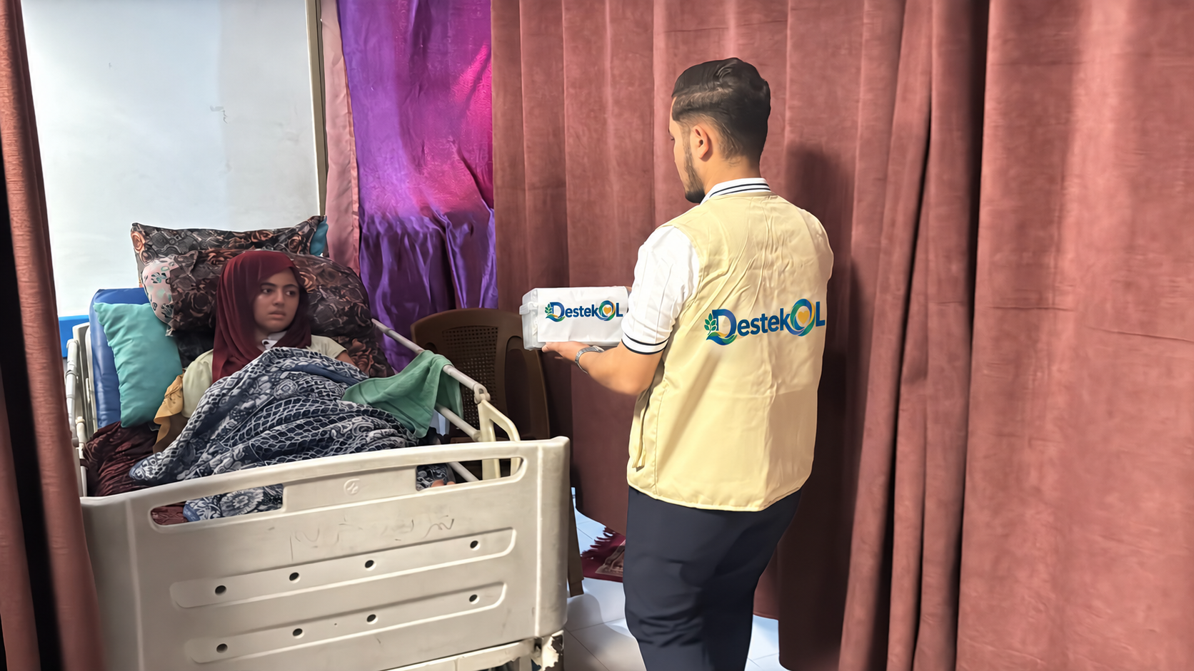 Hastalar İçin Temel Sağlık ve Bakım Çantaları